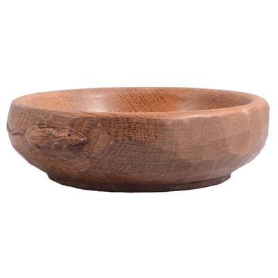 Lot 167 - Robert 'Mouseman' Thompson of Kilburn, a small oak bowl