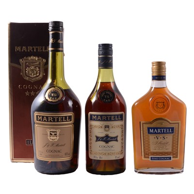 Lot 113 - Nine bottles of assorted spirits - Cognac, Whisky, Rum