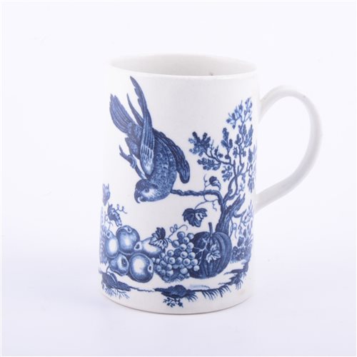 Lot 6 - First Period Worcester porcelain blue and...