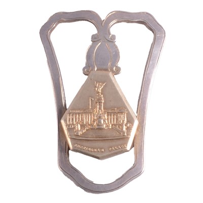 Lot 331 - Asprey & Co Ltd - a Buckingham Palace silver money clip.