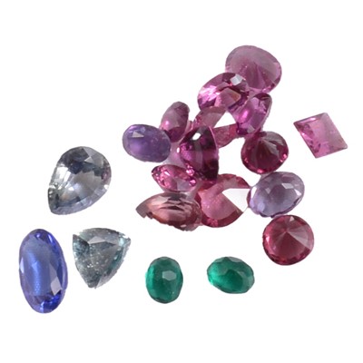 Lot 355 - Four large smoky quartz stones, other smaller gestones.