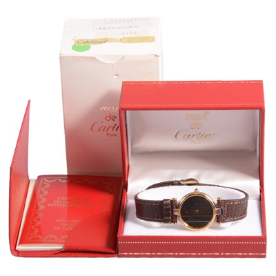 Lot 344 - Must de Cartier - a lady's Vendome quartz wristwatch.
