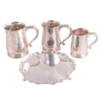 Lot 214 - Three silver graduated tankards, Mappin & Webb Ltd, Sheffield 1964 and 1965