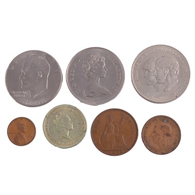 Lot 208 - Collection of mostly British coins, some silver content, and silver Papal visit medallion.