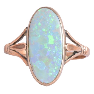 Lot 240 - An opal dress ring.