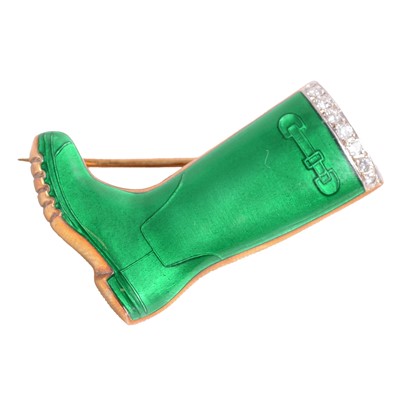 Lot 211 - Alabaster & Wilson - a 9 carat yellow gold and green enamel Wellington boot brooch.