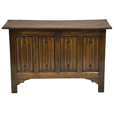 Lot 383 - Reproduction oak coffer