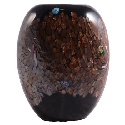 Lot 10 - Murano art glass vase