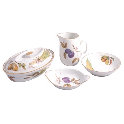 Lot 82 - Collection of Royal Worcester Evesham ware