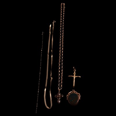 Lot 265 - Gold / yellow metal pendants, chains, and swivel fob.