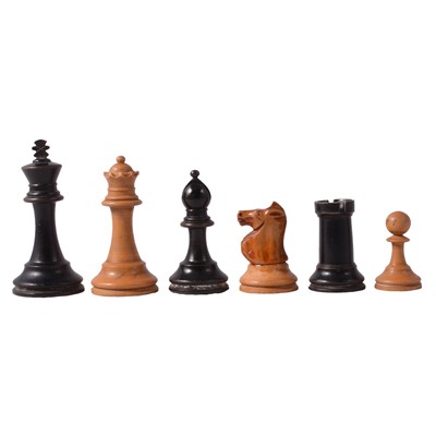 Lot 197 - British Chess Company Staunton chess set, with associated board