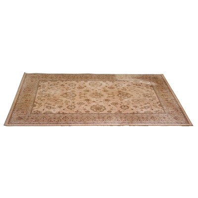 Lot 392 - Small modern Belgian carpet