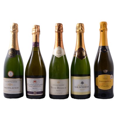 Lot 266 - Nine bottles of assorted champagne, prosecco, and other sparkling wine