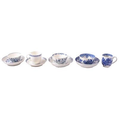 Lot 1 - Collection of 18th century English teabowls and cups, First period Worcester