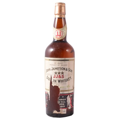 Lot 231 - John Jameson & Son 3-star, 7 yead old Irish whiskey, 1960s bottling