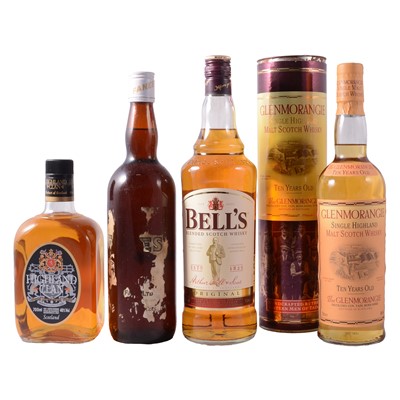 Lot 88 - Glenmorangie, 10 year old, single malt whisky; and three bottles of blended whisky