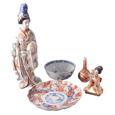 Lot 30 - Collection of Japanese and Chinese ceramics