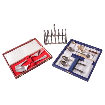 Lot 202 - Silver toast rack, Atkin Brothers, Sheffield 1928, silver flatware and other cutlery.