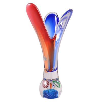 Lot 4 - Murano glass vase