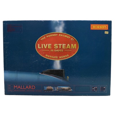 Lot 9 - Hornby OO gauge model train, Mallard with controllers, R1041, live steam