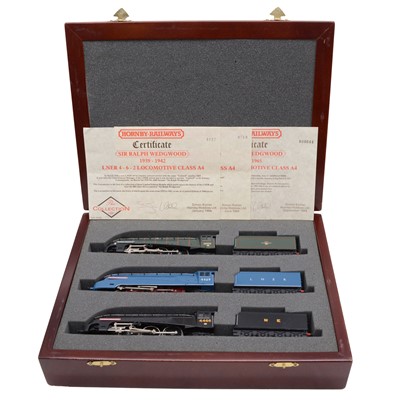Lot 19 - Hornby OO gauge model railway, Sir Ralph Wedgwood three train set, limited edition
