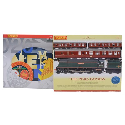 Lot 21 - Hornby OO gauge model railway train pack, R2436