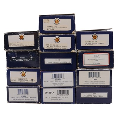 Lot 76 - Bachmann OO gauge model railway