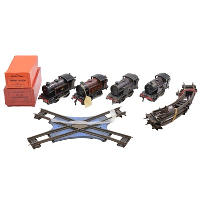 Lot 99 - Hornby O gauge model railway