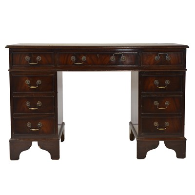 Lot 332 - Reproduction mahogany desk