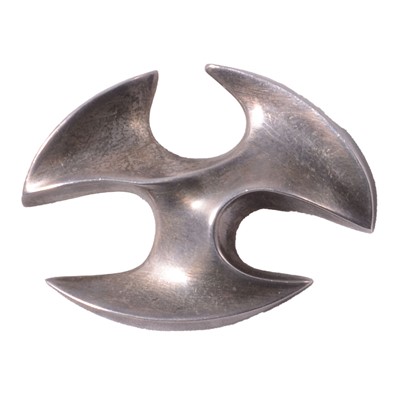Lot 466 - Ernest Blyth for Ivan Tarratt - a silver modernist brooch.