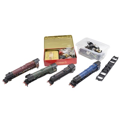 Lot 123 - Quantity of OO gauge model railway locomotive parts