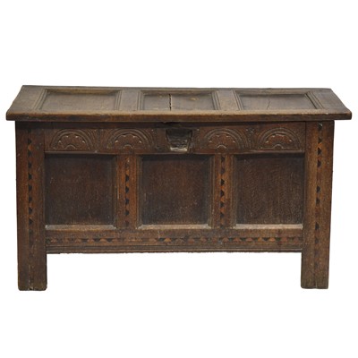 Lot 405 - Late 18th/ early 19th century oak coffer
