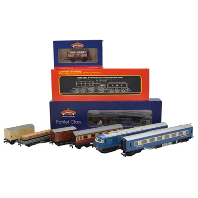 Lot 287 - OO gauge model railway