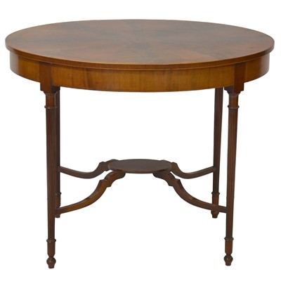 Lot 410 - Edwardian mahogany oval occasional table