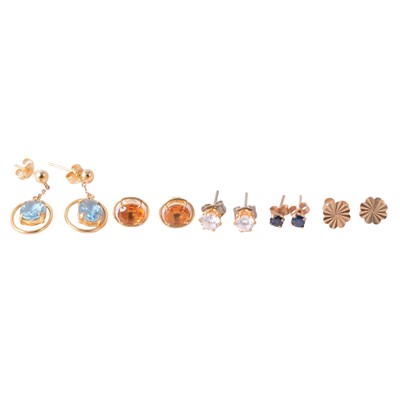 Lot 193 - Five pairs of earrings for pierced ears, sapphire, citrine, heat treated blue topaz, and others.