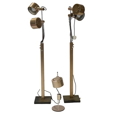 Lot 399 - Pair of mid-century floor-standing spotlights, and matching table lamp