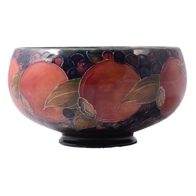 Lot 88 - Moorcroft Pottery, a 'Pomegranate' pattern bowl, circa 1920s