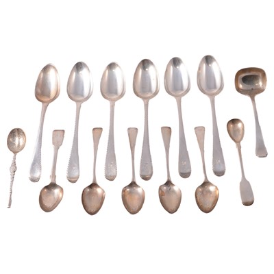 Lot 285 - Set if six silver dessert spoons and a small quantity of other silver cutlery