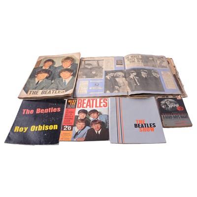 Lot 165 - Beatles memorabilia