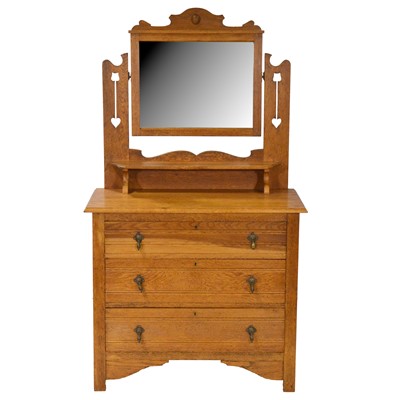 Lot 256 - Edwardian oak dressing table