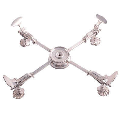 Lot 96 - Georgian silver plated dish cross