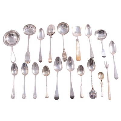 Lot 187 - Small quantity of mixed silver cutlery