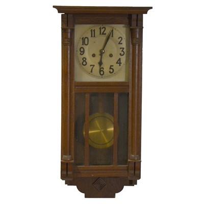 Lot 417 - Early 20th century oak cased wall clock