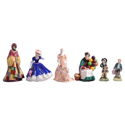 Lot 26 - A collection of Royal Doulton and other figurines