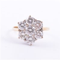 Lot 168 - A diamond floral cluster ring, seven brilliant...