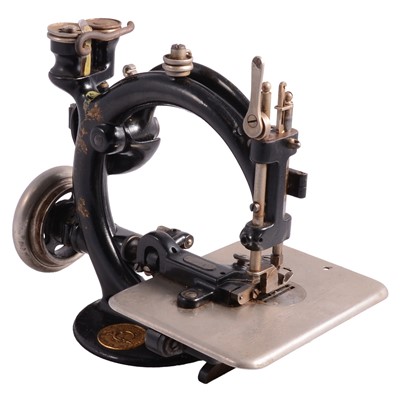 Lot 104 - Small Willcox & Gibbs tabletop sewing machine