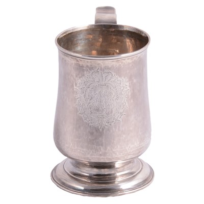 Lot 99 - George III silver tankard
