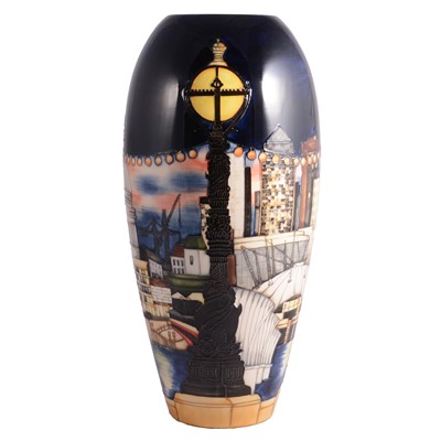 Lot 14 - Moorcroft Pottery, a Prestige 'London' design vase by Paul Hilditch