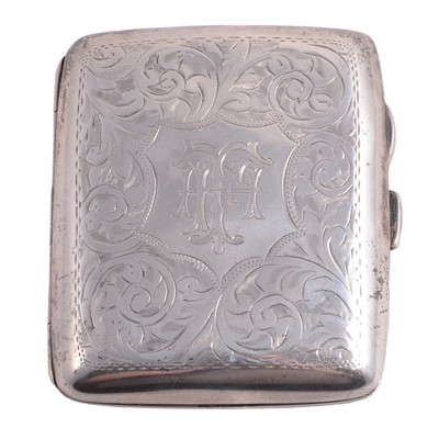 Lot 117 - Silver cigarette case