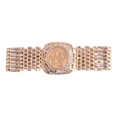 Lot 165A - A Gold Full Sovereign Coin bracelet